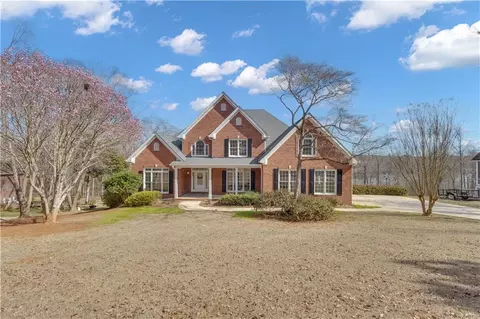 12328 Edgewater Dr, Hampton, GA 30228
