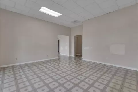 Living - 12328 Edgewater Dr, Hampton, GA 30228 photo 9 of 9