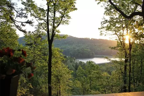 101 Treetopper Cir, Big Canoe, GA 30143