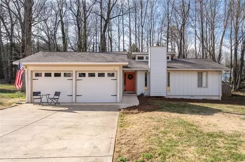 3241 Mountain Hollow Dr, Marietta, GA 30062
