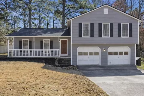3205 Pond Ridge Trl, Snellville, GA 30078