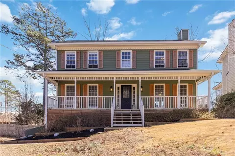 810 Hounds Ridge Ct, Lawrenceville, GA 30043