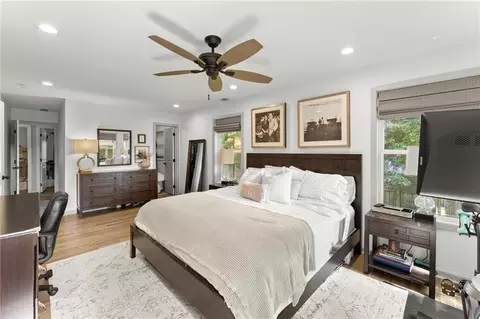Bedroom - 3635 Admiral Dr, Chamblee, GA 30341 photo 2 of 4