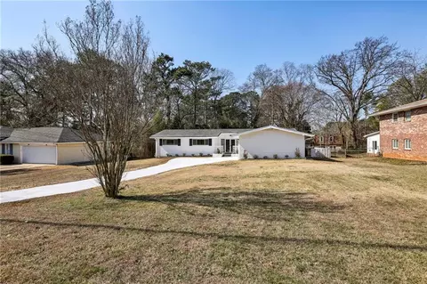 1050 Rays Rd, Stone Mountain, GA 30083
