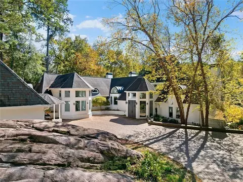 3906 Paces Ferry Rd NW, Atlanta, GA 30327
