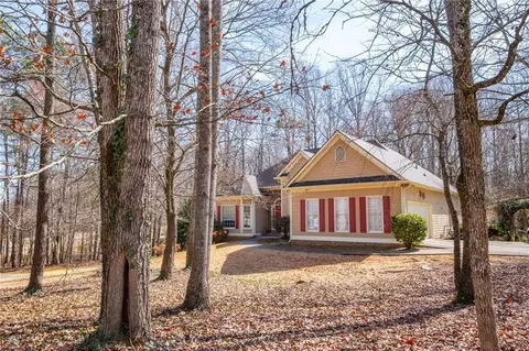 7655 Paces Ln, Gainesville, GA 30506