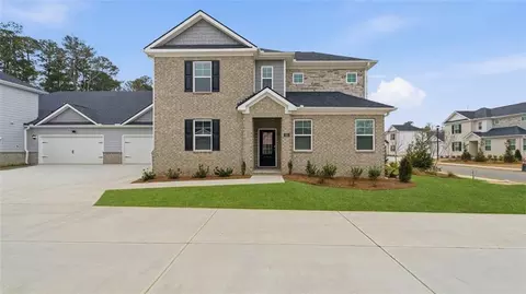 556 Silver Moon Dr, Loganville, GA 30052