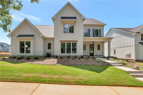 1653 Georgia Club Dr, Statham, GA 30666