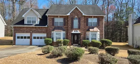 5291 Winding Glen Dr, Lithonia, GA 30038