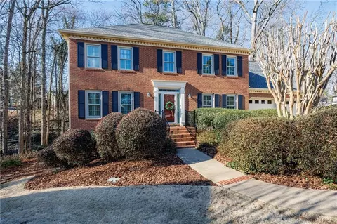4035 Song Thrush Ct NE, Roswell, GA 30075