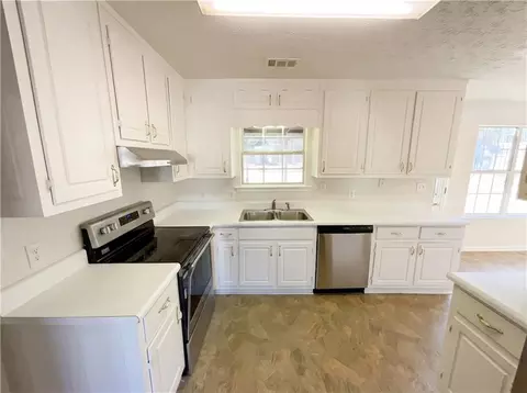 Kitchen - 130 Berkshire Dr, Covington, GA 30016 photo 1 of 3