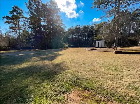 Exterior - 130 Berkshire Dr, Covington, GA 30016 photo 4 of 6