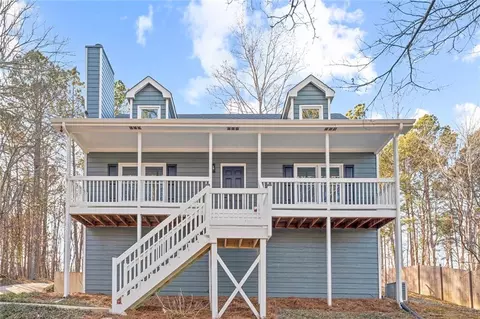 5059 Whites Mill Dr, Gainesville, GA 30504