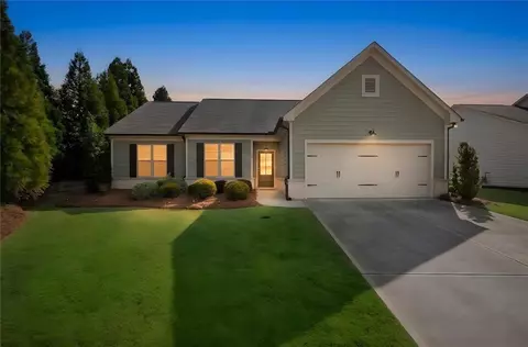 918 Camellia Ln, Jefferson, GA 30549