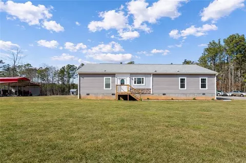 869 Simmons Rd, Social Circle, GA 30025