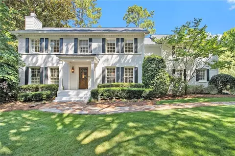 2572 Hyde Manor Dr NW, Atlanta, GA 30327