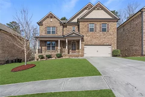 3268 Ivy Crossing Dr, Buford, GA 30519