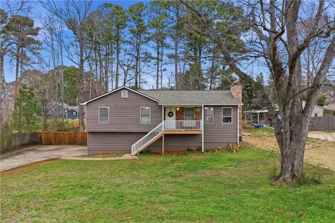 1775 Cumberland Trce, Acworth, GA 30102