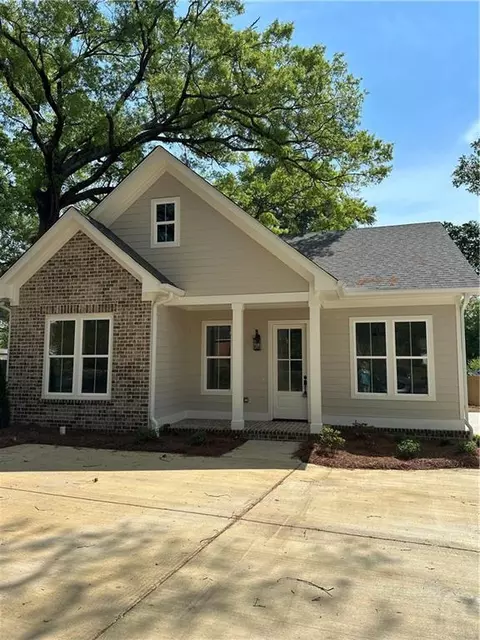 224 E Marable St E, Monroe, GA 30655