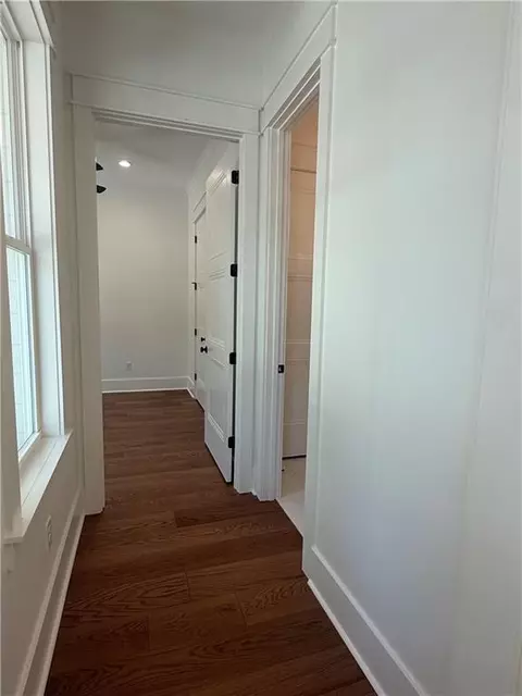 Entry Way - 224 E Marable St E, Monroe, GA 30655 photo 2 of 2