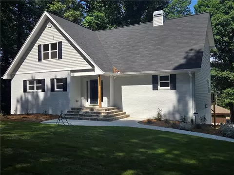 6596 Garrett Rd, Buford, GA 30518