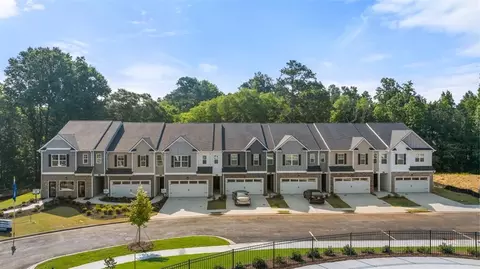 1315 Aura Lane Dr, Lawrenceville, GA 30045