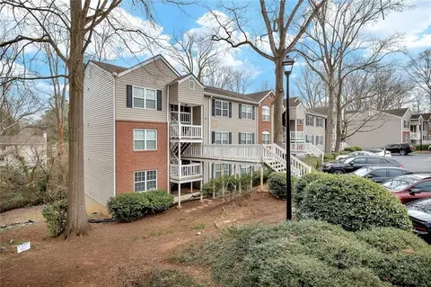 330 Teal Ct, Roswell, GA 30076