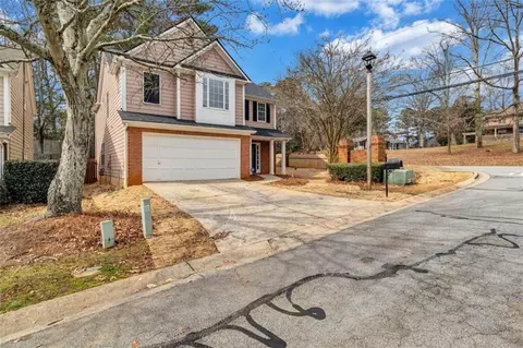 3746 Strathmore Dr, Duluth, GA 30096 photo 3