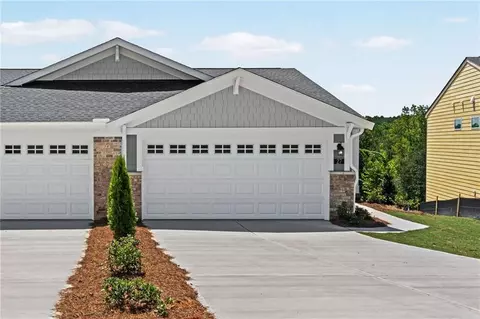 27 Village Dr #27-B, Dawsonville, GA 30534
