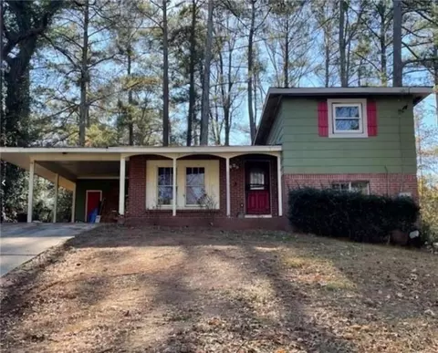2836 Oldknow Dr, Atlanta, GA 30318