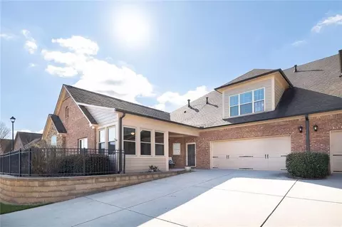 6014 Brookhaven Cir, Johns Creek, GA 30097