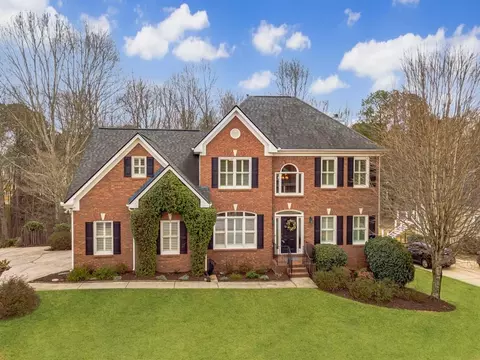 205 Amberbrook Cir, Grayson, GA 30017