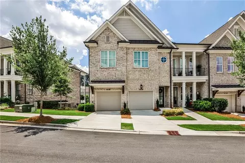 4965 Sealy Cir, Peachtree Corners, GA 30092
