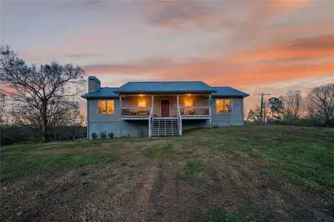 1982 Moccasin Gap Rd, Lula, GA 30554