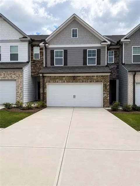 3872 Billabong Trl #84, Gainesville, GA 30506