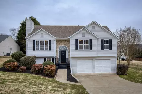 8440 River Bluff Pl, Ball Ground, GA 30107