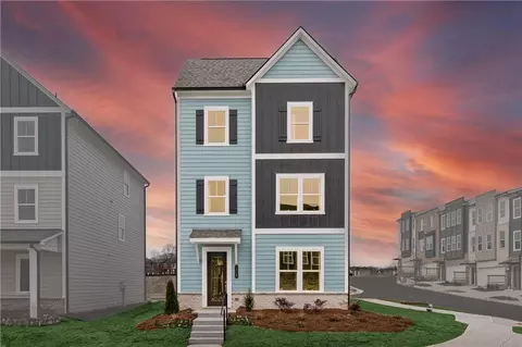 3670 Willow Glade Trl, Lawrenceville, GA 30043