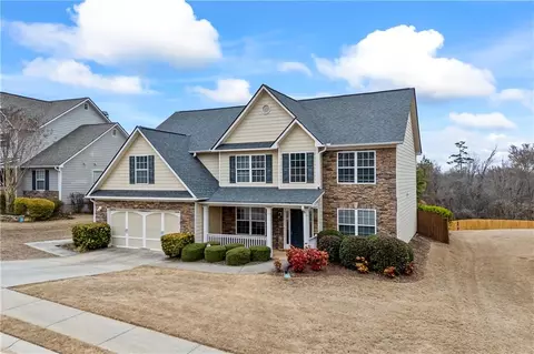 748 Sandstone Trl, Jefferson, GA 30549