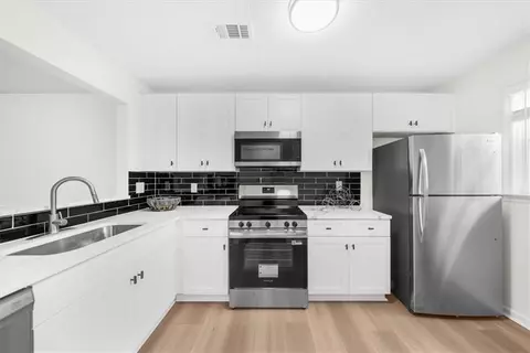 4212 Stillwater Dr, Duluth, GA 30096