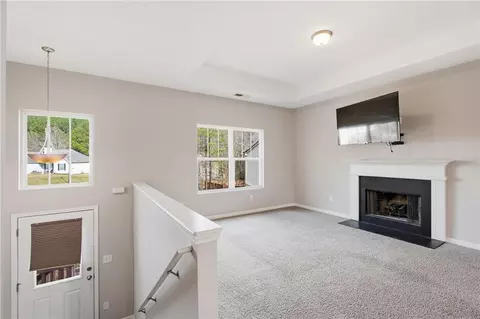 Living - 317 Brook Ct, Temple, GA 30179 photo 1 of 4