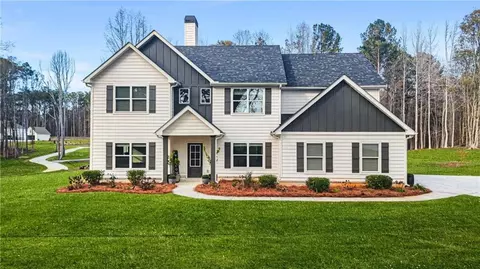 435 Paynes Lake Rd, Carrollton, GA 30116