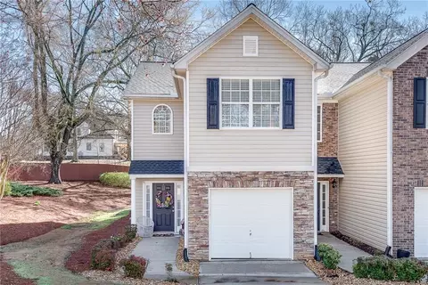 101 Creekwood Dr, Woodstock, GA 30188