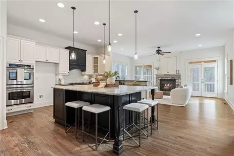 Kitchen - 14624 Timber Pt, Milton, GA 30004 photo 3 of 5