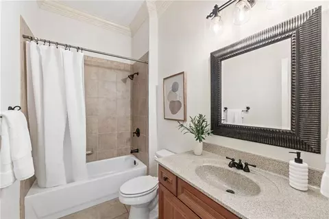 Bath - 14624 Timber Pt, Milton, GA 30004 photo 1 of 8