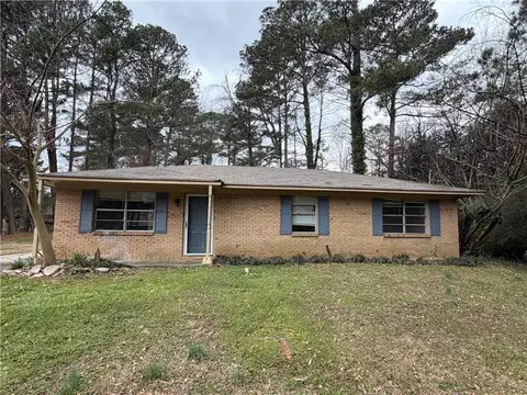 1765 Highpoint Rd, Snellville, GA 30078