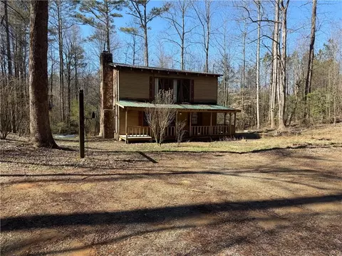 522 Bible Baptist Rd, Ellijay, GA 30536