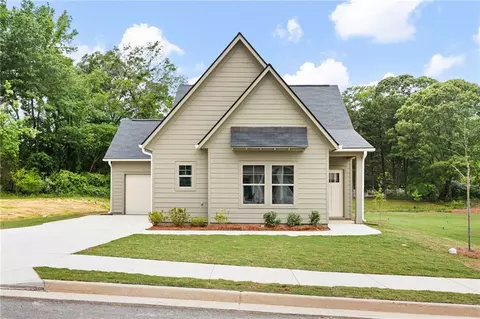 102 Winston Way, Carrollton, GA 30117