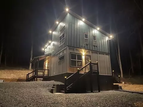 55 Elmwood Cir, Ellijay, GA 30540