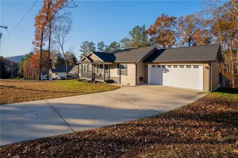 2708 Quarles Rd, Rocky Face, GA 30740