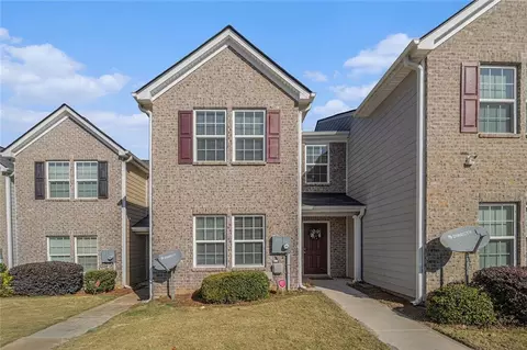 6257 Ellenwood Dr, Rex, GA 30273